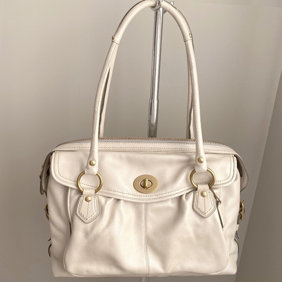 Coach Addison Pearlized Cream Leather Spectator Shoulder Laptop Tote Bag - Picture 1 of 15